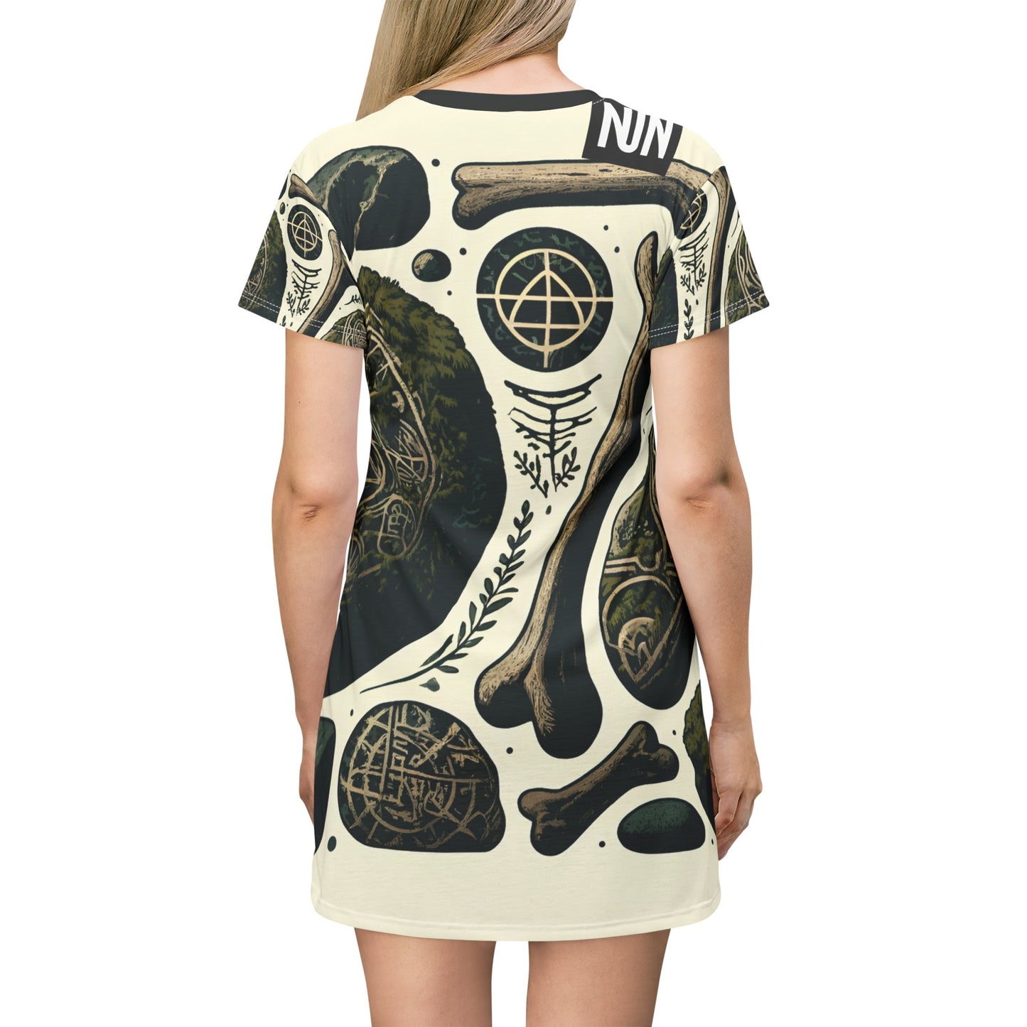 T-Shirt Dress, Bones and stones